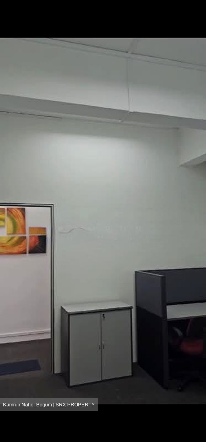 Jurong Gateway Road (D22), Office #587103611